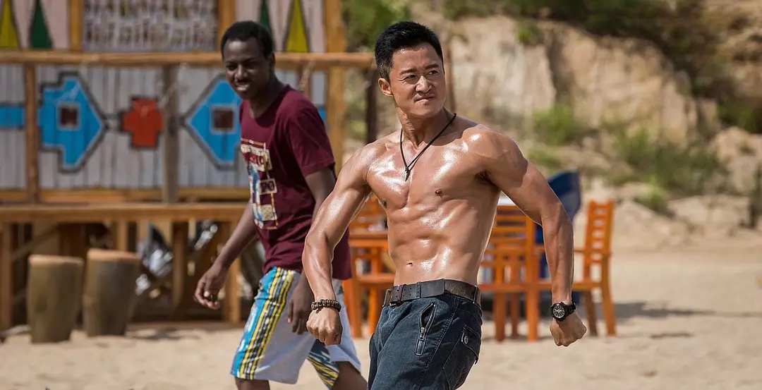 Leng Feng on beach